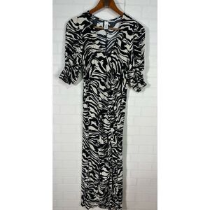 H&M Womens Puff Sleeve Creped Dress Size Medium Zebra Striped Dress